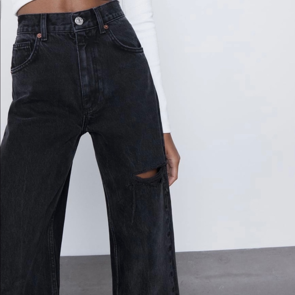 THE Zara Jeans NWT size 28